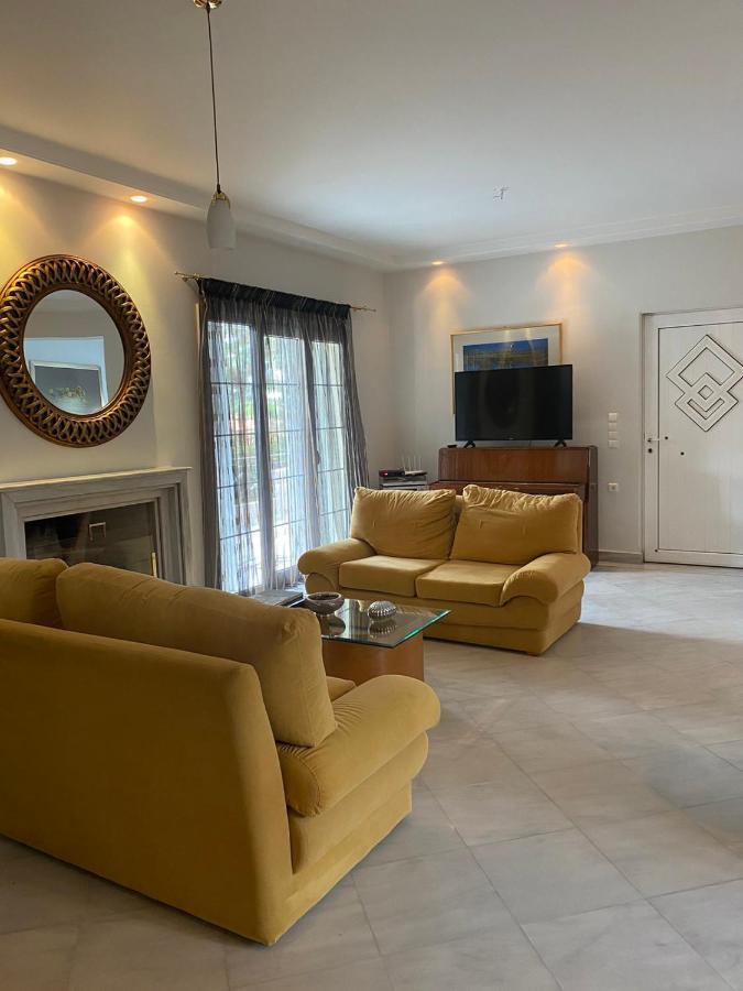 Suite With Garden Agia Marina  المظهر الخارجي الصورة